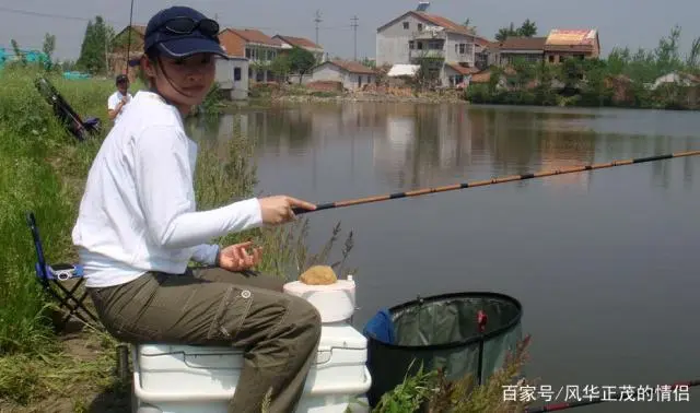 钓到大鱼怎么溜鱼_钓到大鱼怎么溜鱼视频_中大鱼溜鱼技巧